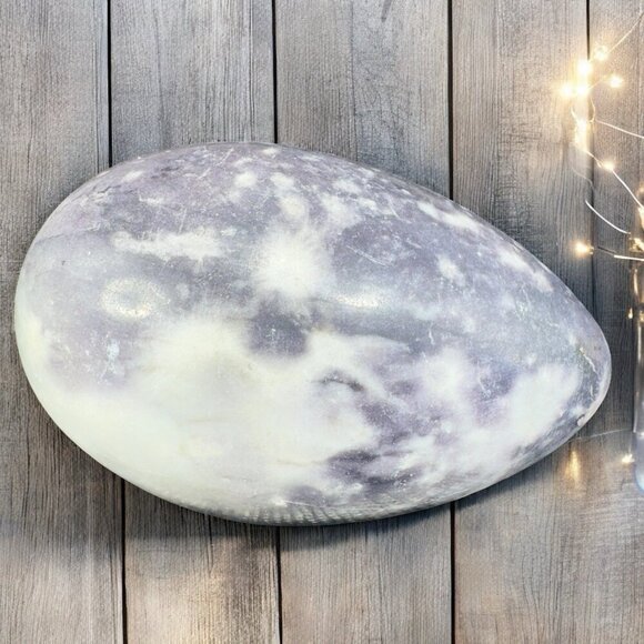 Vintage Italian Marble Carved Large Egg Figurine Paperweight Stone Heavy Purple - Picture 1 of 13